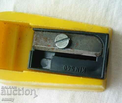 Delivery of Collector's pencil sharpener - boat Delivery of Collector's pencil sharpener - boat