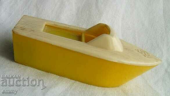 Collector's pencil sharpener - boat