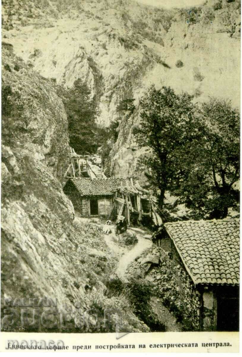 Old postcard - New edition - Ennin gorge