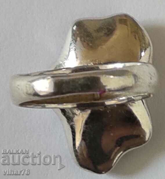 VERY BEAUTIFUL SILVER WOMEN'S RING WITH MOTHER OF PEARL - 5 VERY BEAUTIFUL SILVER WOMEN'S RING WITH MOTHER OF PEARL - 5