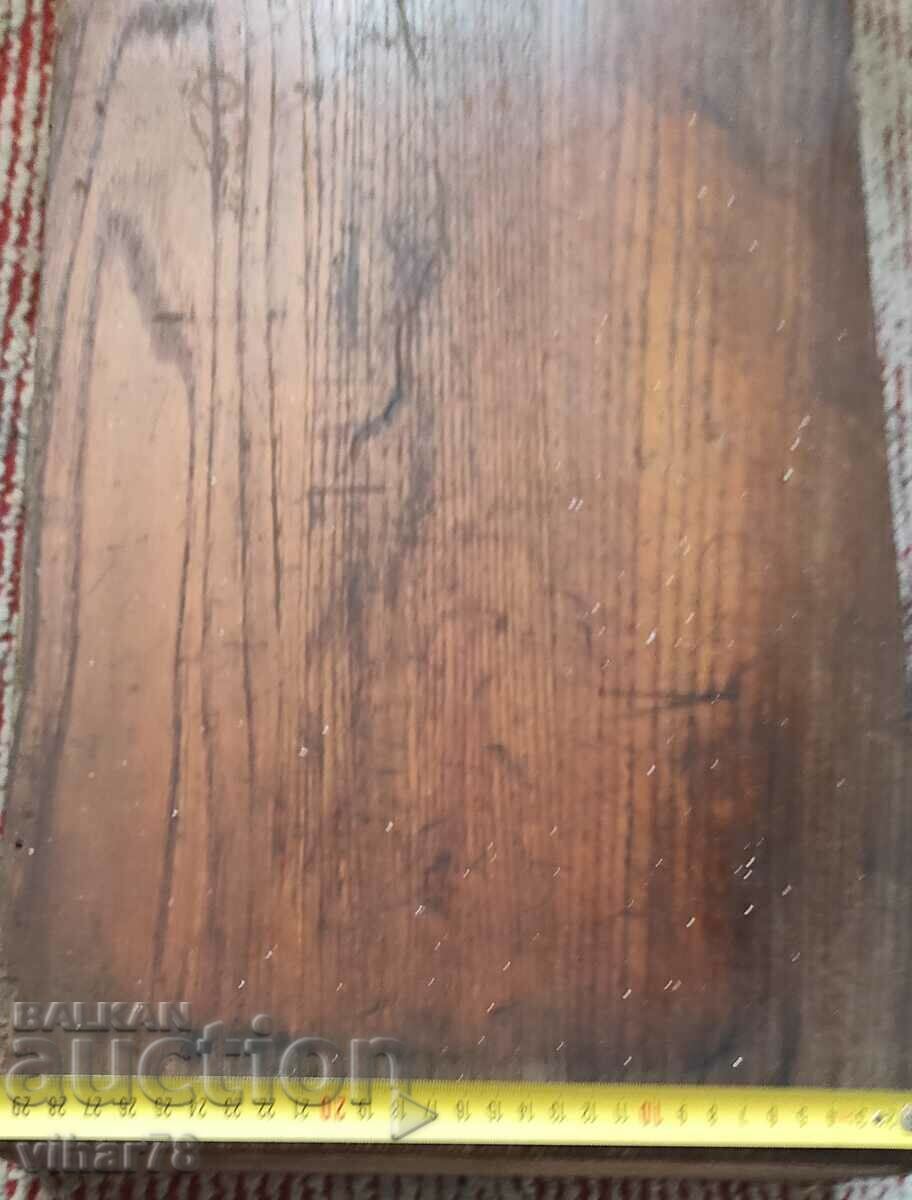 Delivery of OLD WOODEN BOX military Delivery of OLD WOODEN BOX military