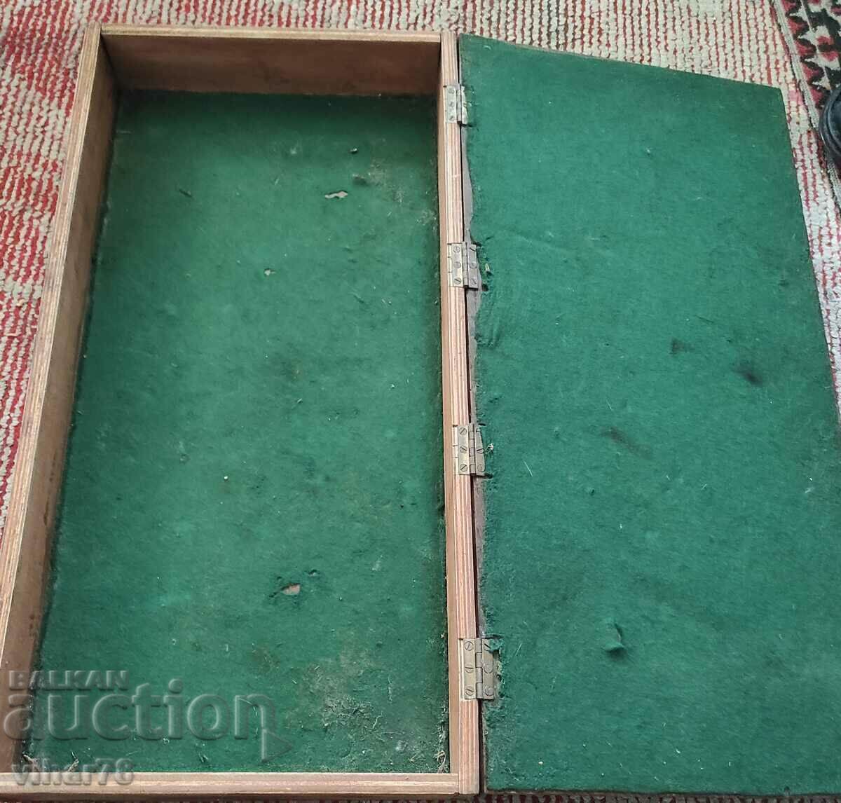 OLD WOODEN BOX military - 5 OLD WOODEN BOX military - 5