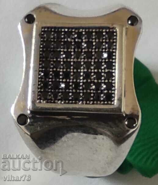 Auction WOMEN'S SILVER RING WITH FORGED ONYS Auction WOMEN'S SILVER RING WITH FORGED ONYS