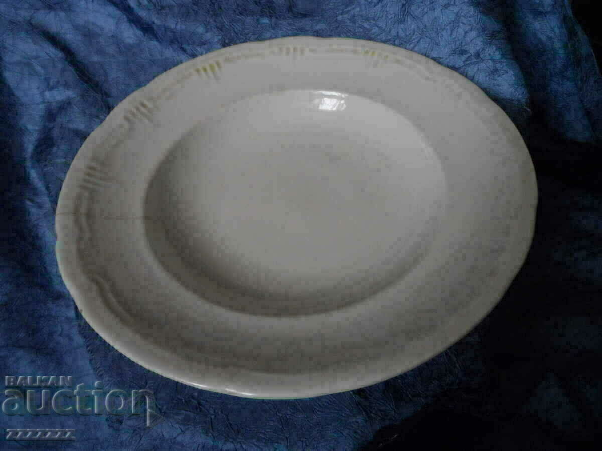 ένα πορσελάνινο πιάτο - 5