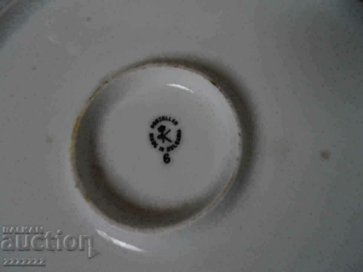 Auction porcelain, large plate, platter Auction porcelain, large plate, platter