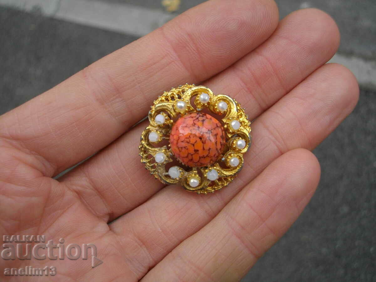 STARA καρφίτσα με τιμή 15.00 BGN | € 7.67 STARA καρφίτσα με τιμή 15.00 BGN | € 7.67