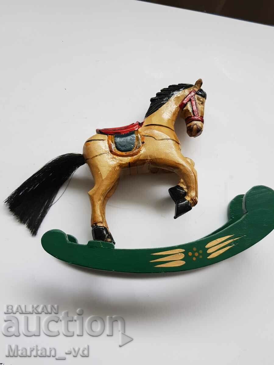 Auction Old wooden horse toy figure carving Auction Old wooden horse toy figure carving