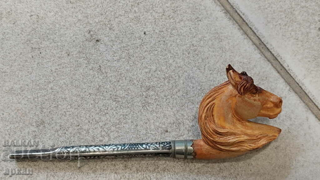 Livrarea Tigara de argint cu niello si figura de cal... Secolul XIX Livrarea Tigara de argint cu niello si figura de cal... Secolul XIX