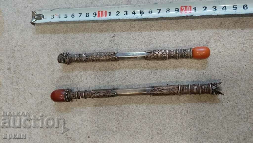 Delivery of Silver cigarettes with amber - Ottoman Empire XIX century - 2 pcs Delivery of Silver cigarettes with amber - Ottoman Empire XIX century - 2 pcs