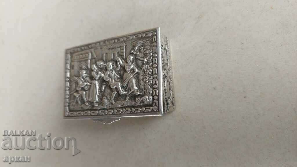 silver snuff box, embossed - Spain - 6 silver snuff box, embossed - Spain - 6