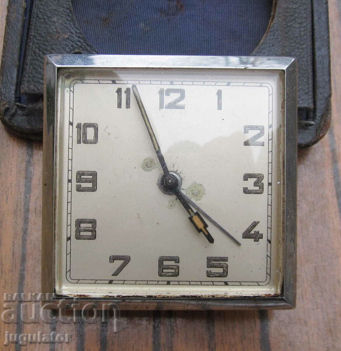 Licitație ceas vechi pliabil ceas deşteptător pentru decor