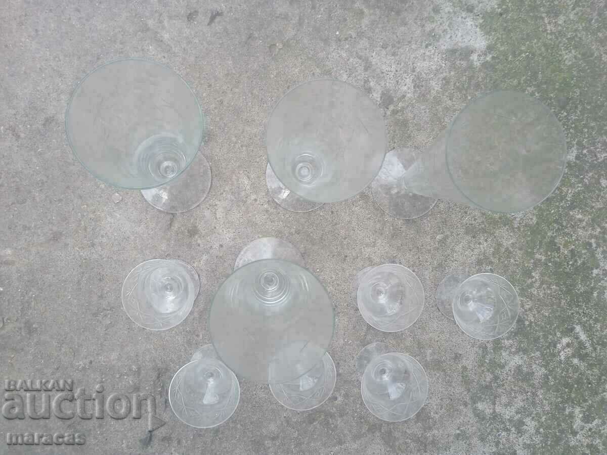 Old crystal glasses with price 45.00 BGN | € 23.01 Old crystal glasses with price 45.00 BGN | € 23.01