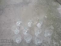 Стари кристални чаши