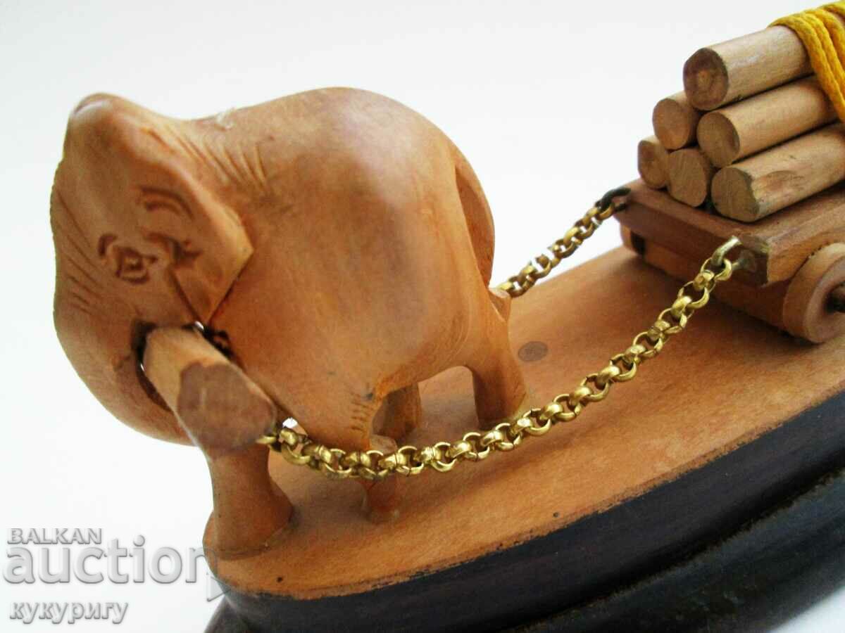 Old wooden figure statuette composition elephant and baby elephant - 6 Old wooden figure statuette composition elephant and baby elephant - 6