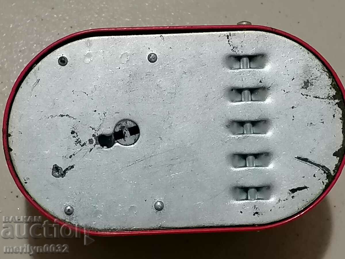 Children's metal money box - 5 Children's metal money box - 5