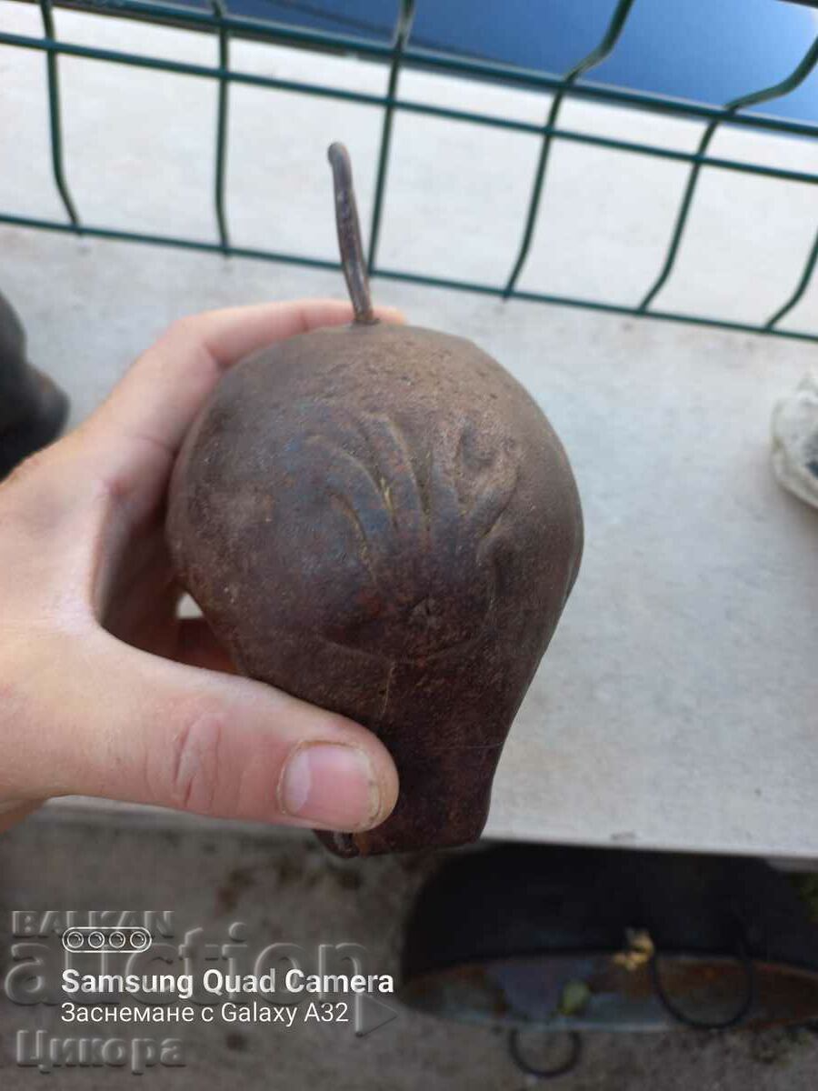 BIG OLD GIRL CHAN BELL with price 80.00 BGN | € 40.90