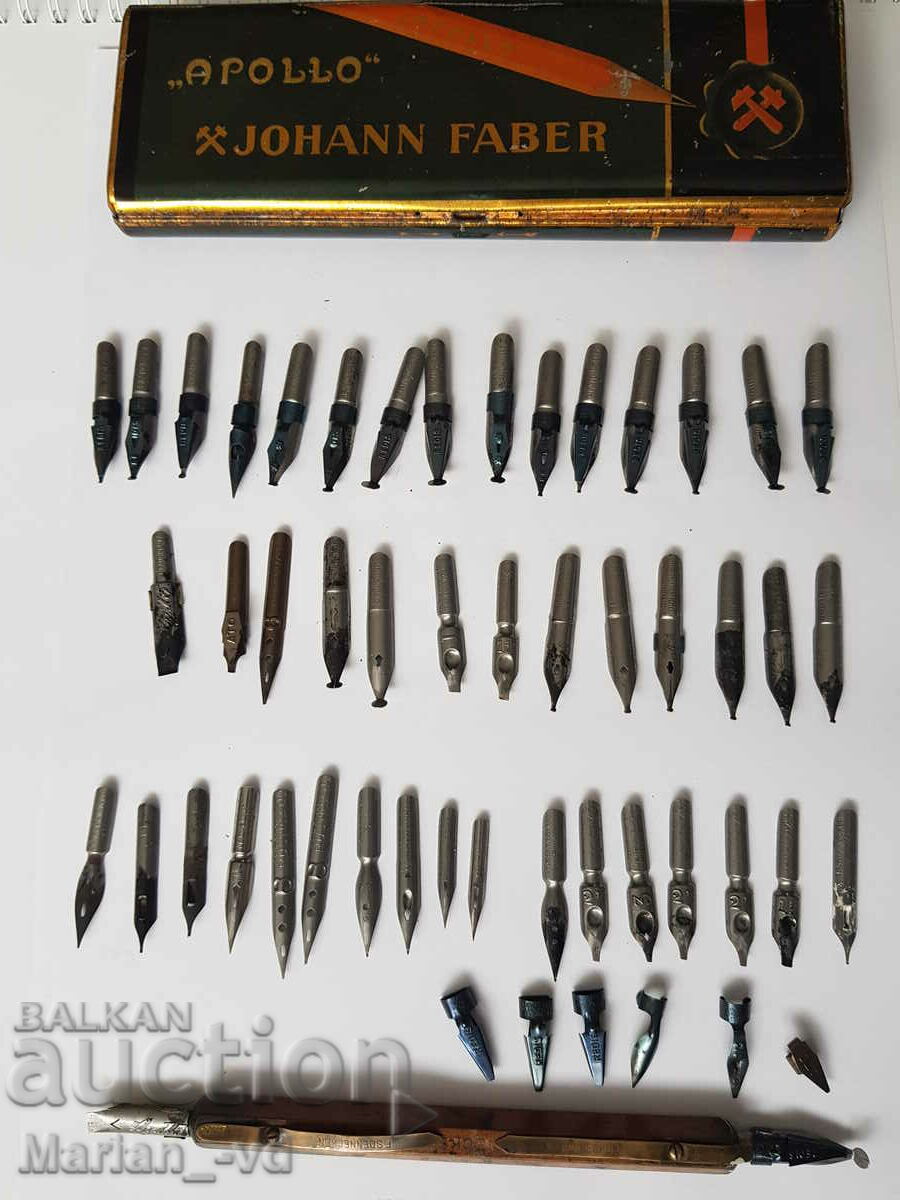Johann Faber "APOLLO" box and F.Soennecken quill with price 200.00 BGN | € 102.26 Johann Faber "APOLLO" box and F.Soennecken quill with price 200.00 BGN | € 102.26