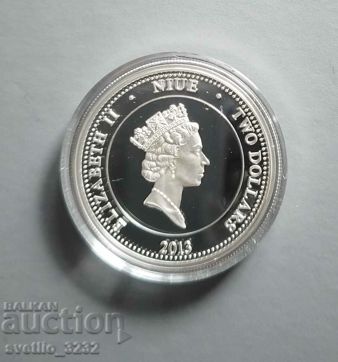 Șarpe argintiu 1/2 OZ 2013 cu preț € 87.00 | 170.16 BGN