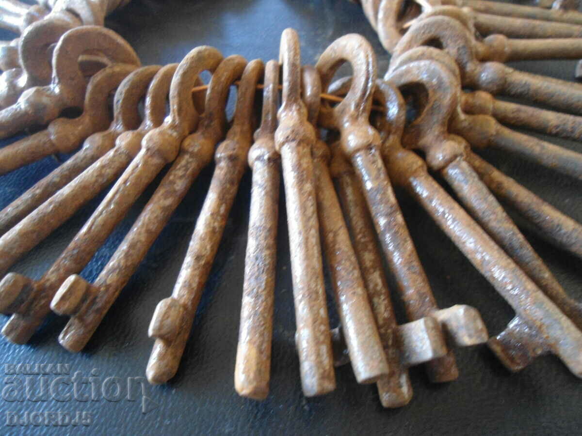Lot of old forged keys, 50 pieces with price 40.00 BGN | € 20.45 Lot of old forged keys, 50 pieces with price 40.00 BGN | € 20.45