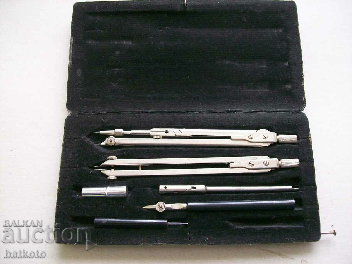 Set of calipers from the soca "Leningrad" with price 8.00 BGN | € 4.09 Set of calipers from the soca "Leningrad" with price 8.00 BGN | € 4.09
