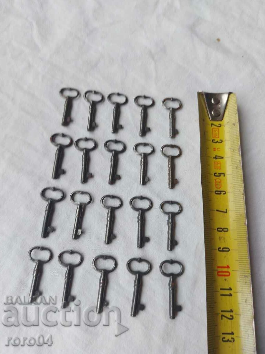 Auction KEY - KEYS - 20 PCS Auction KEY - KEYS - 20 PCS