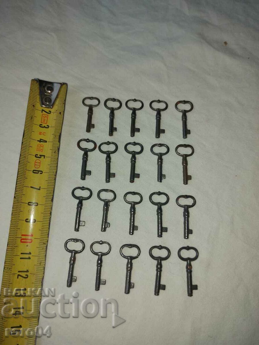 KEY - KEYS - 20 PCS - 5 KEY - KEYS - 20 PCS - 5