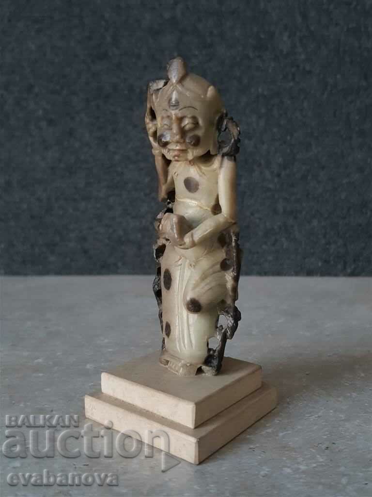 Sculptura din jad a zeiței chineze Magu a sănătății și d