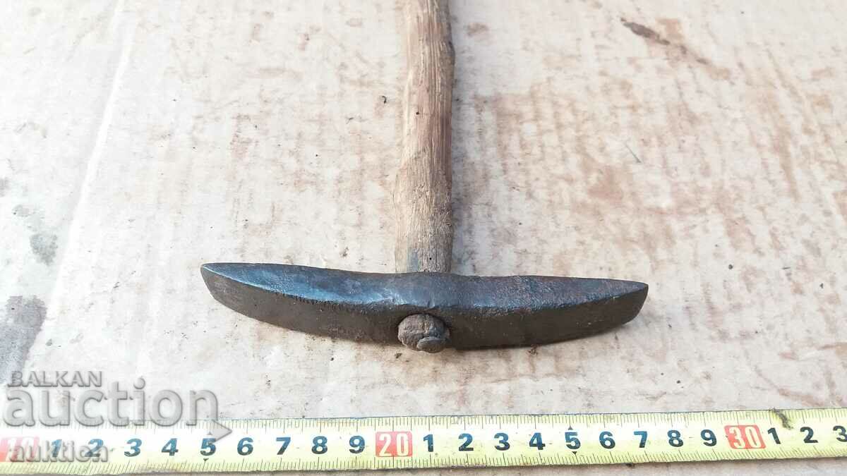 Delivery of revival craftsman mallet, mallet, tool Delivery of revival craftsman mallet, mallet, tool