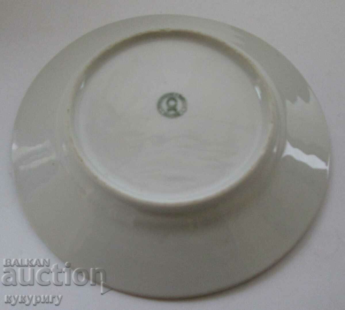 Auction Old porcelain plate from the Universiade Sofia 1977. Auction Old porcelain plate from the Universiade Sofia 1977.