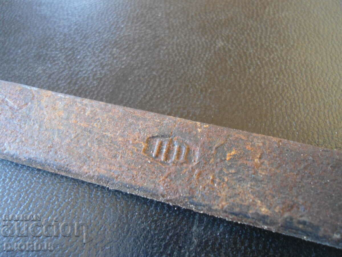 Auction Old key, marking Auction Old key, marking