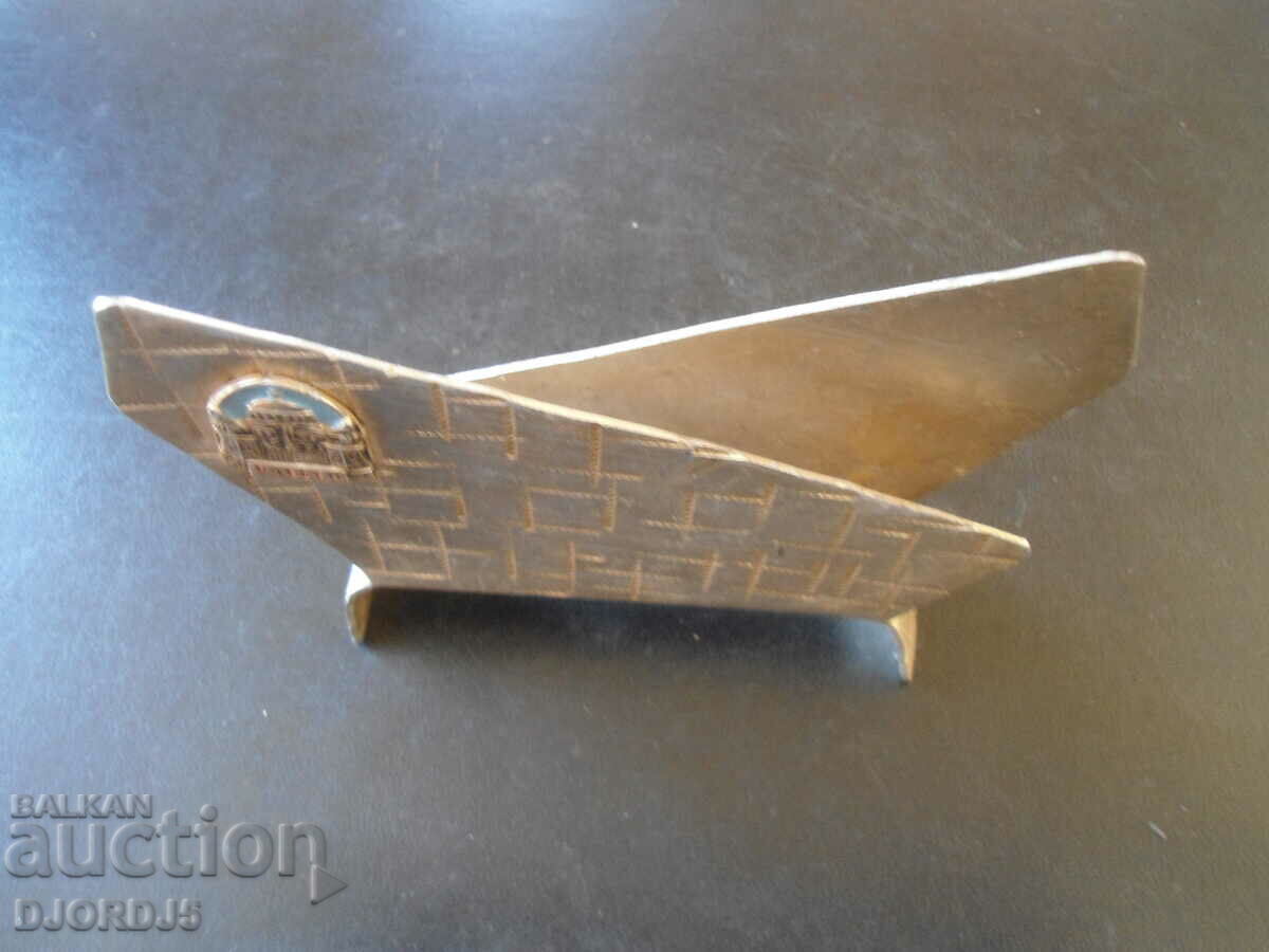 Auction Old metal napkin holder Auction Old metal napkin holder