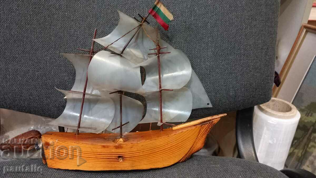 Παράδοση ΜΟΝΤΕΛΟ ΠΛΟΙΟΥ ΣΟΥΒΕΝΙΡ