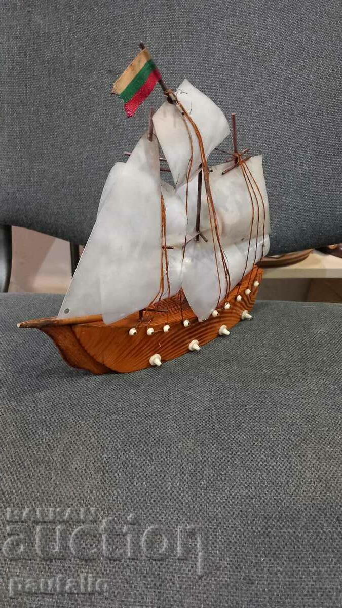 ΜΟΝΤΕΛΟ ΠΛΟΙΟΥ ΣΟΥΒΕΝΙΡ - 5