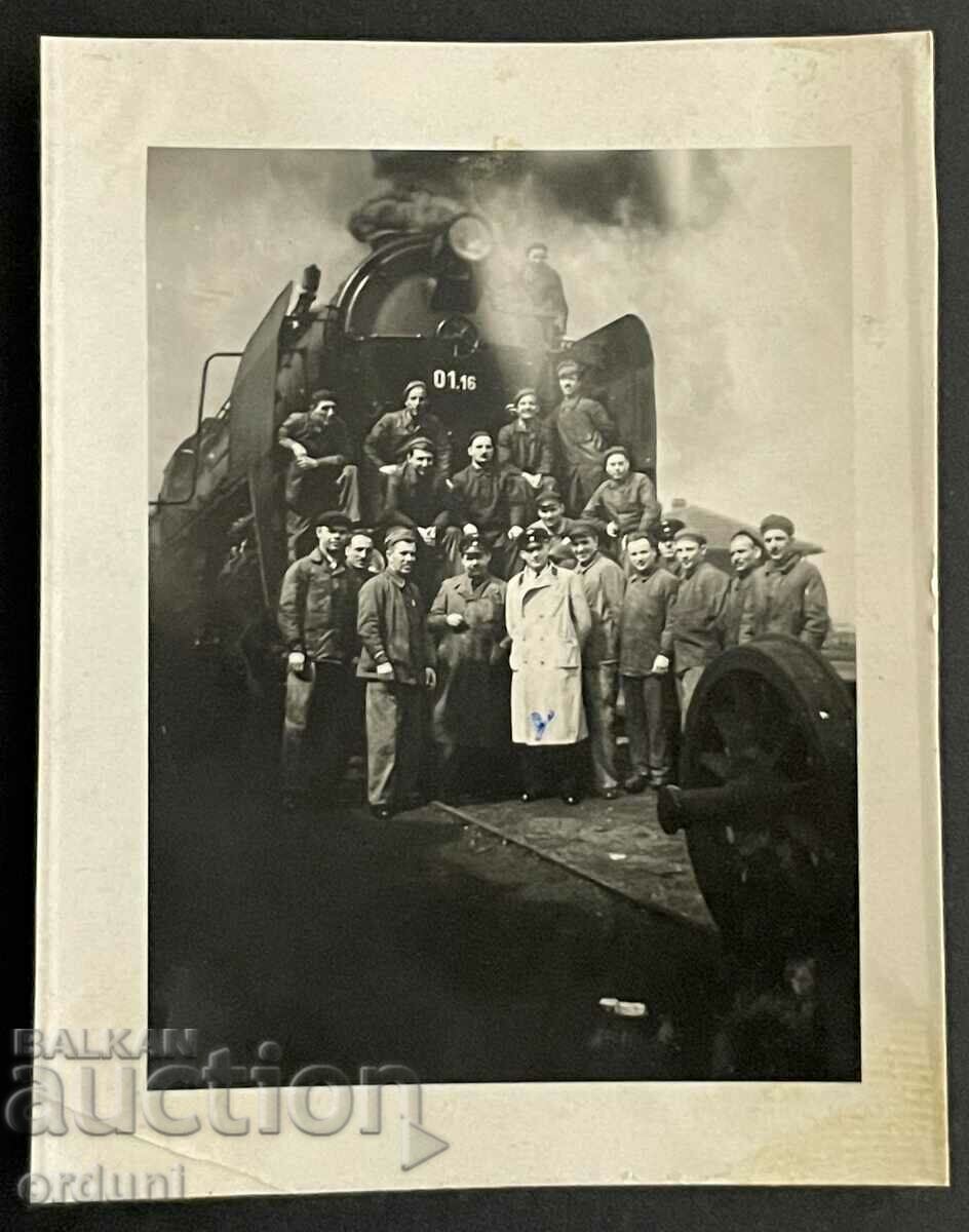 2818 Царство България влак локомотив депо София БДЖ 1940г.