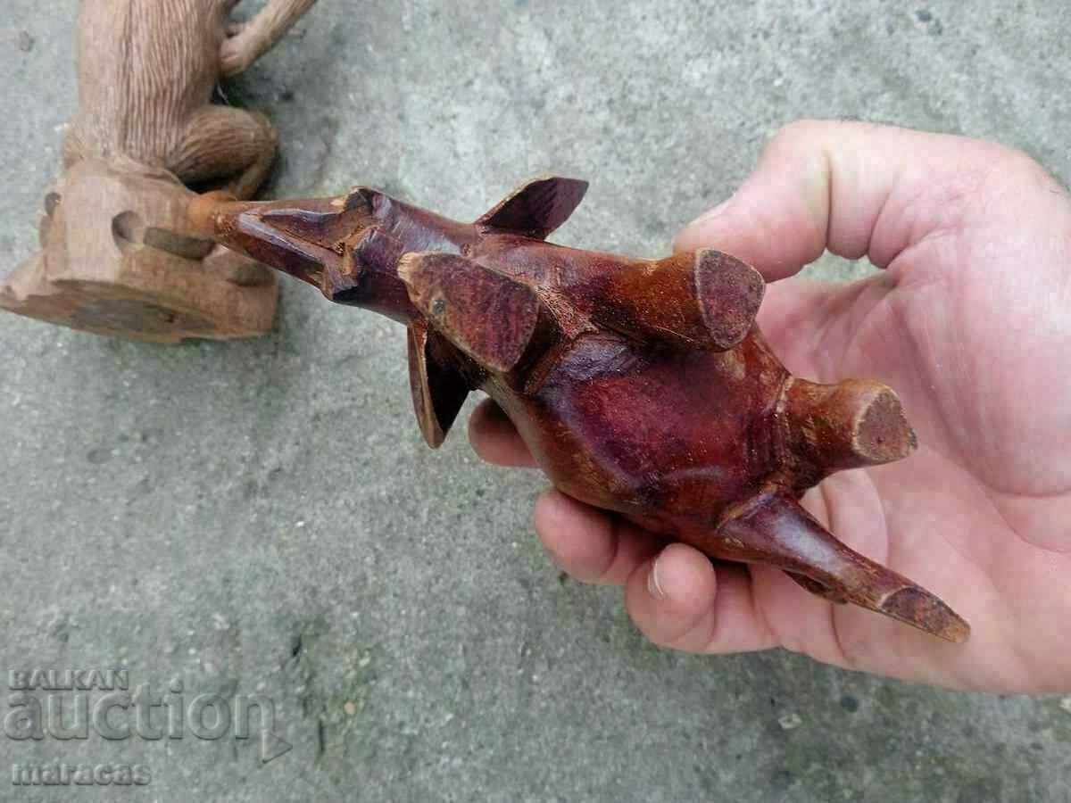 Auction Wooden figurines Auction Wooden figurines