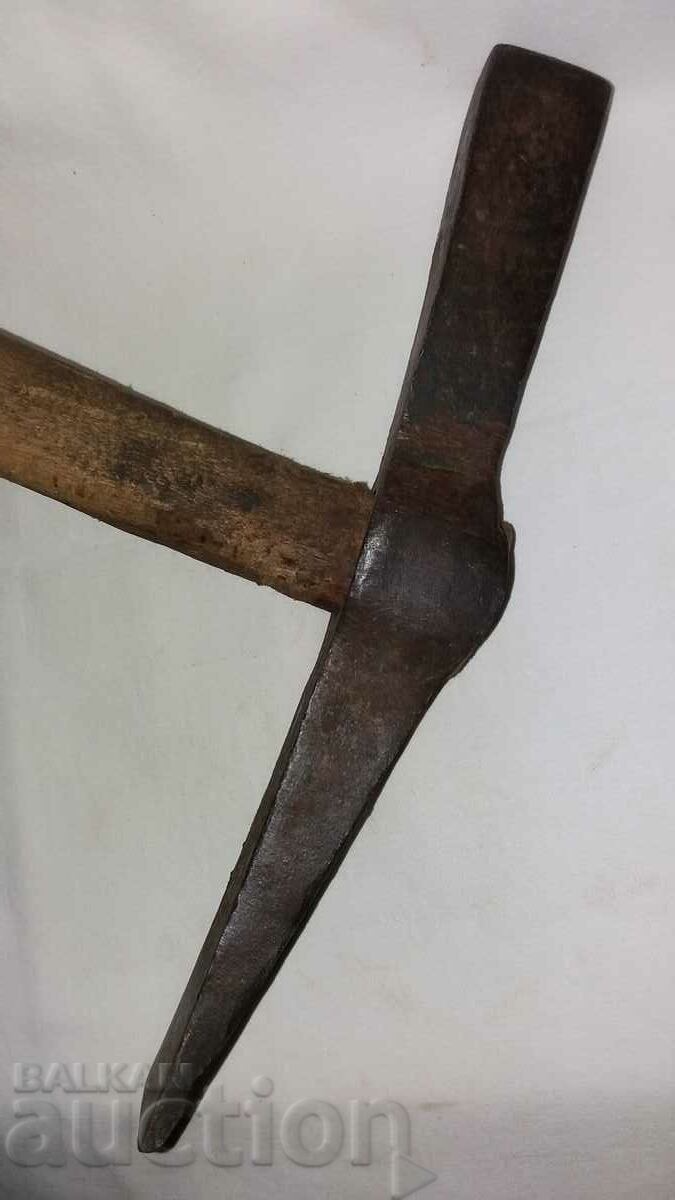 Old big branded heavy hammer tool