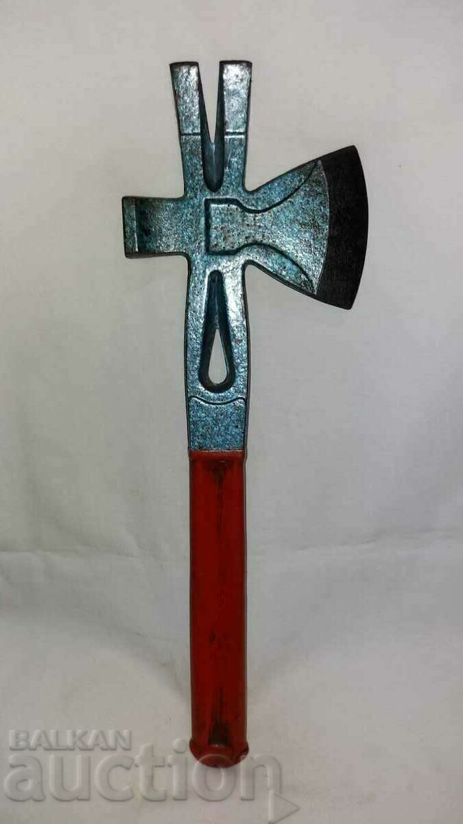 Delivery of Old combined army tool--W.Germany Delivery of Old combined army tool--W.Germany