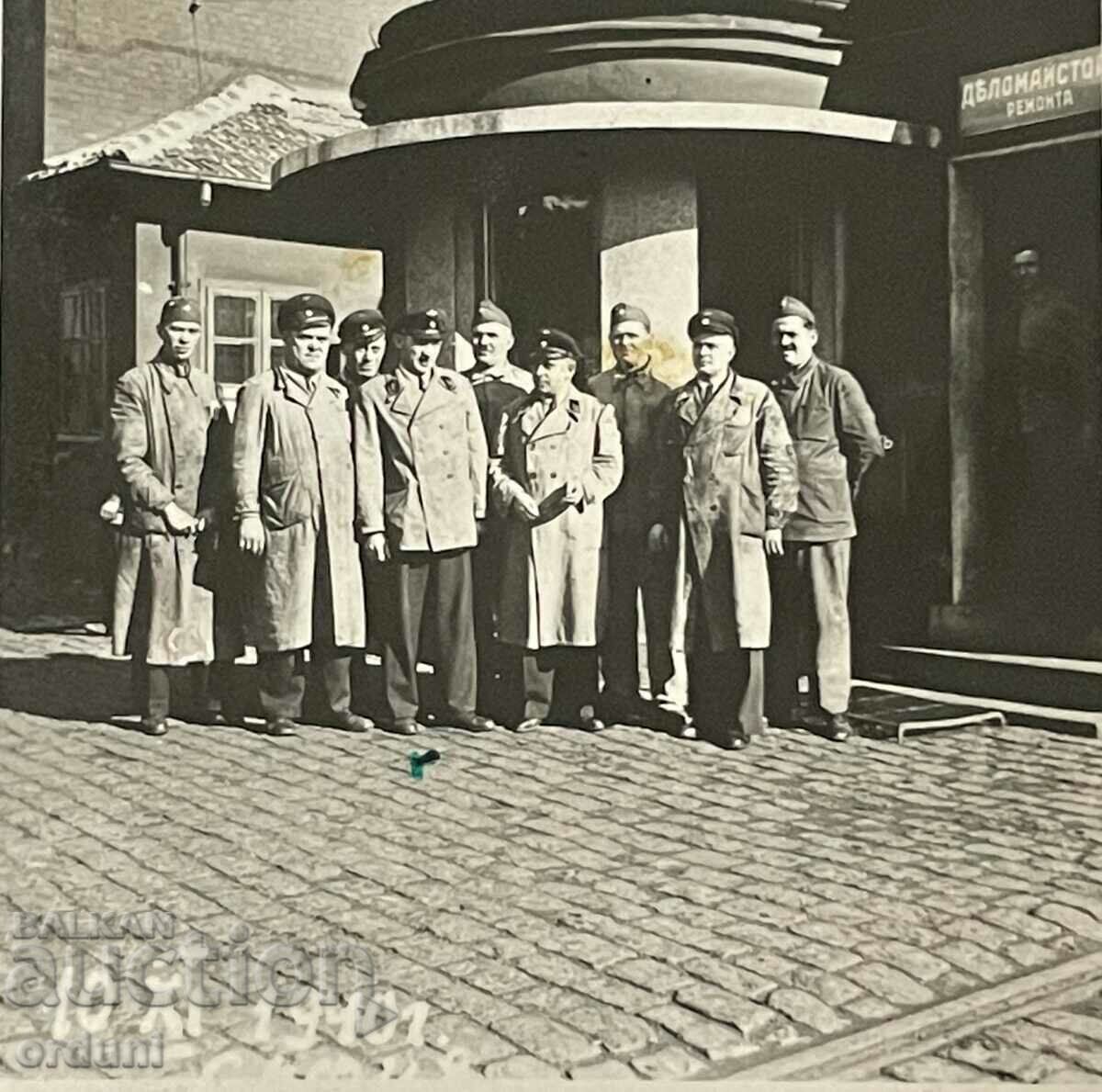 2833 Kingdom of Bulgaria locomotive depot BDZ station Sofia 1940. with price 10.00 BGN | € 5.11 2833 Kingdom of Bulgaria locomotive depot BDZ station Sofia 1940. with price 10.00 BGN | € 5.11