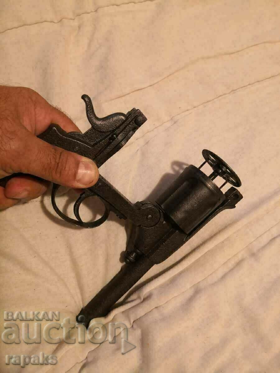 Auction Revolver Gasser 1878 - 1880. Collector's weapon, pistol Auction Revolver Gasser 1878 - 1880. Collector's weapon, pistol