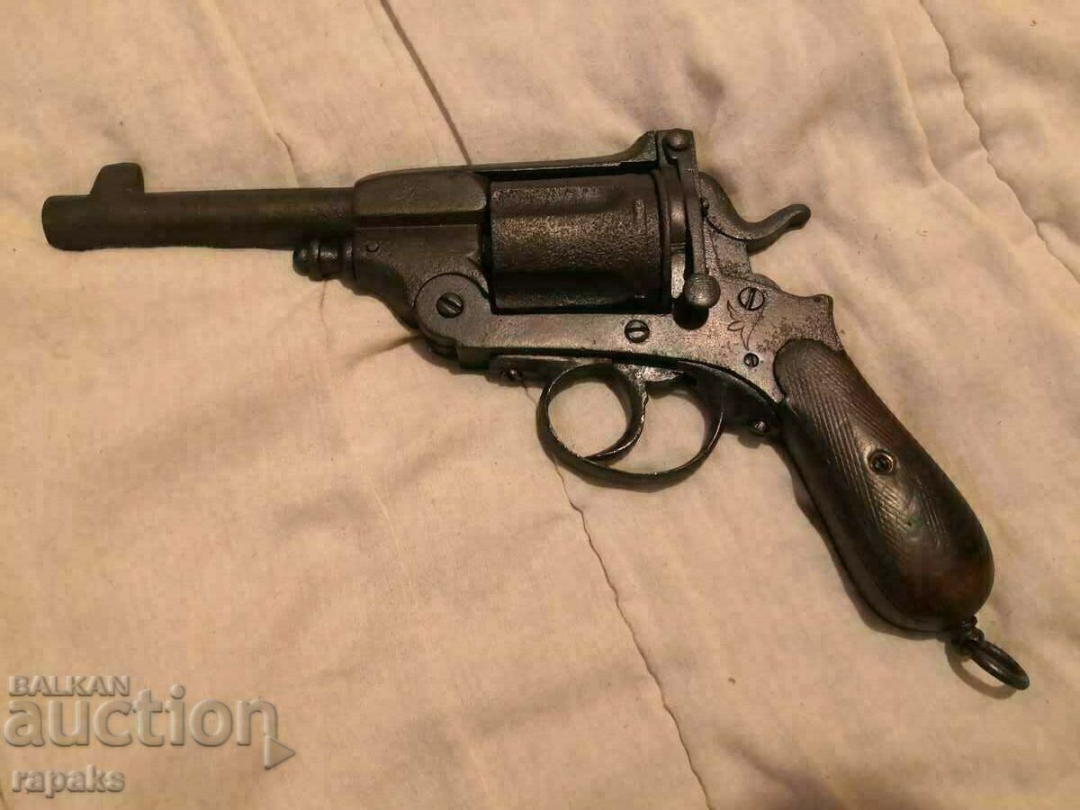 Delivery of Revolver Gasser 1878 - 1880. Collector's weapon, pistol Delivery of Revolver Gasser 1878 - 1880. Collector's weapon, pistol