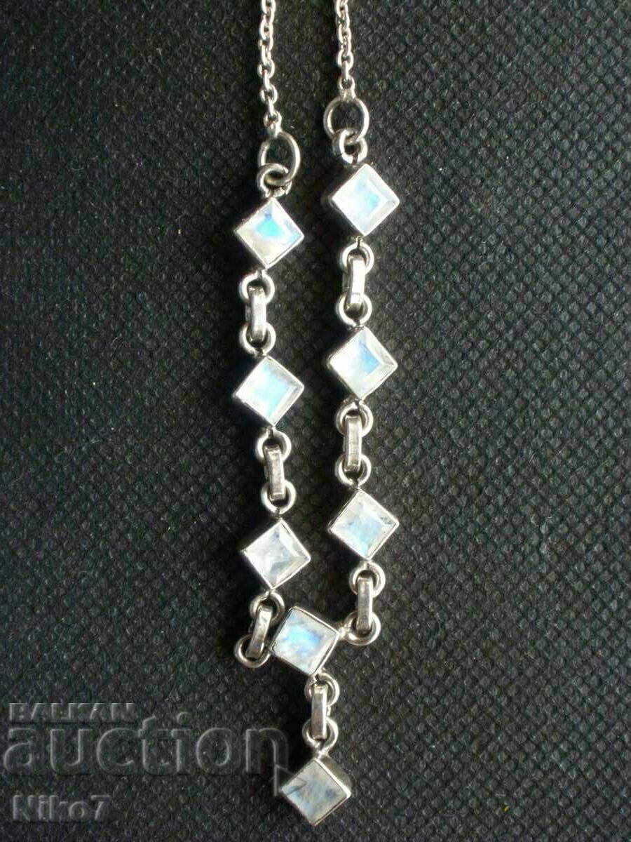 Auction Silver women's necklace, necklace + moonstone. Auction Silver women's necklace, necklace + moonstone.