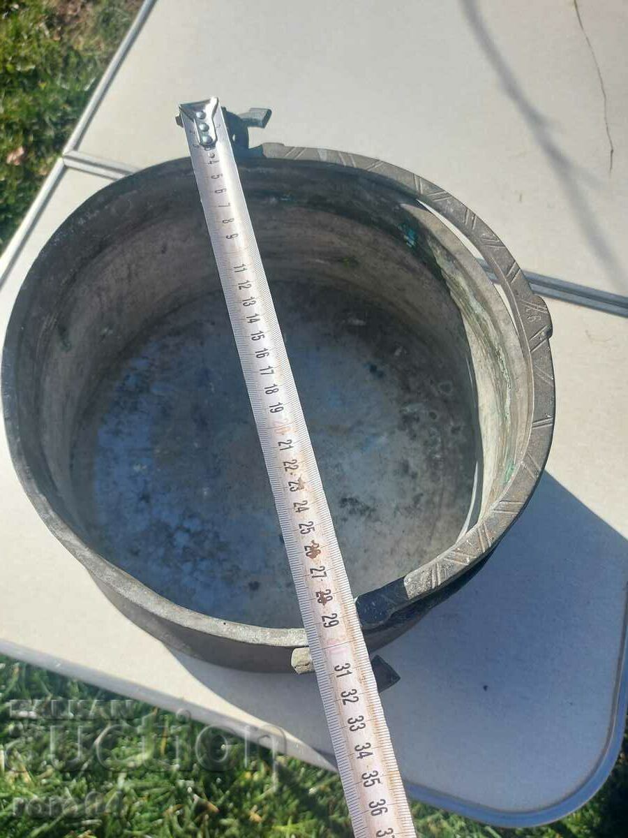 Licitație MENCE - MENCE - CADOU - EXCELENT Licitație MENCE - MENCE - CADOU - EXCELENT