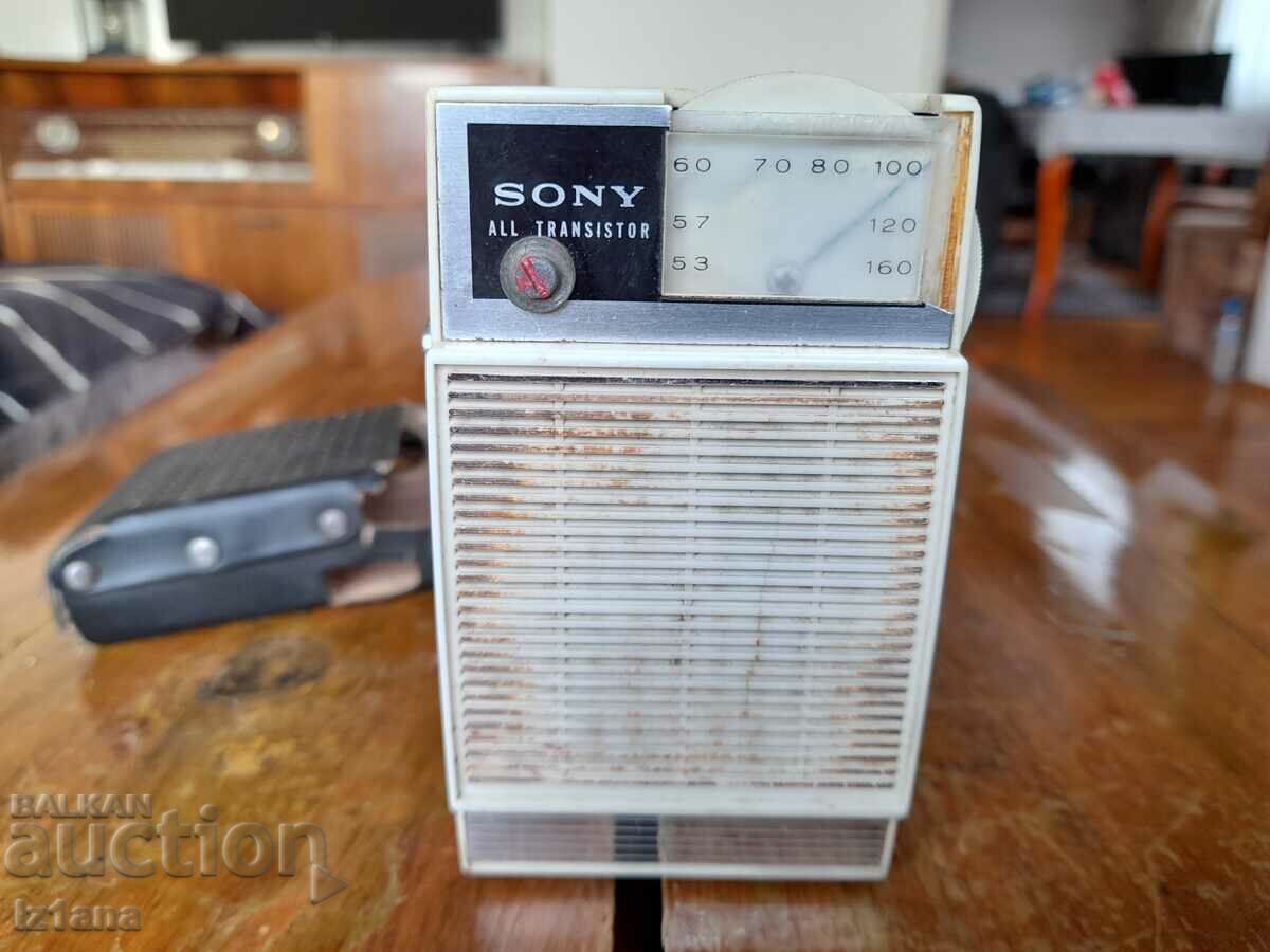 Old radio, SONY radio with price 25.00 BGN | € 12.78 Old radio, SONY radio with price 25.00 BGN | € 12.78