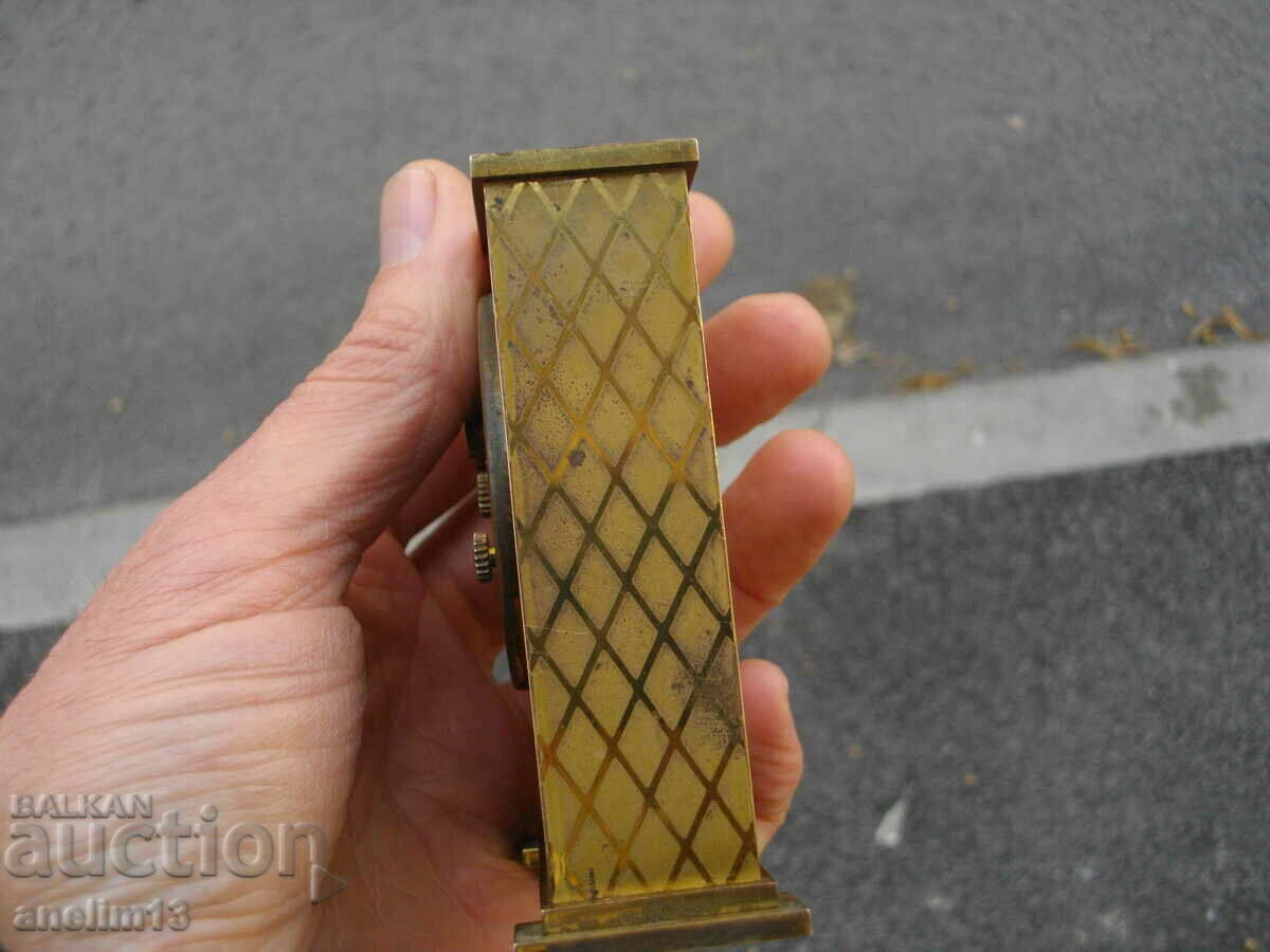 КОЛЕКЦИОНЕРСКИ БРОНЗОВ БУДИЛНИК UTI FRANCE - 5 КОЛЕКЦИОНЕРСКИ БРОНЗОВ БУДИЛНИК UTI FRANCE - 5