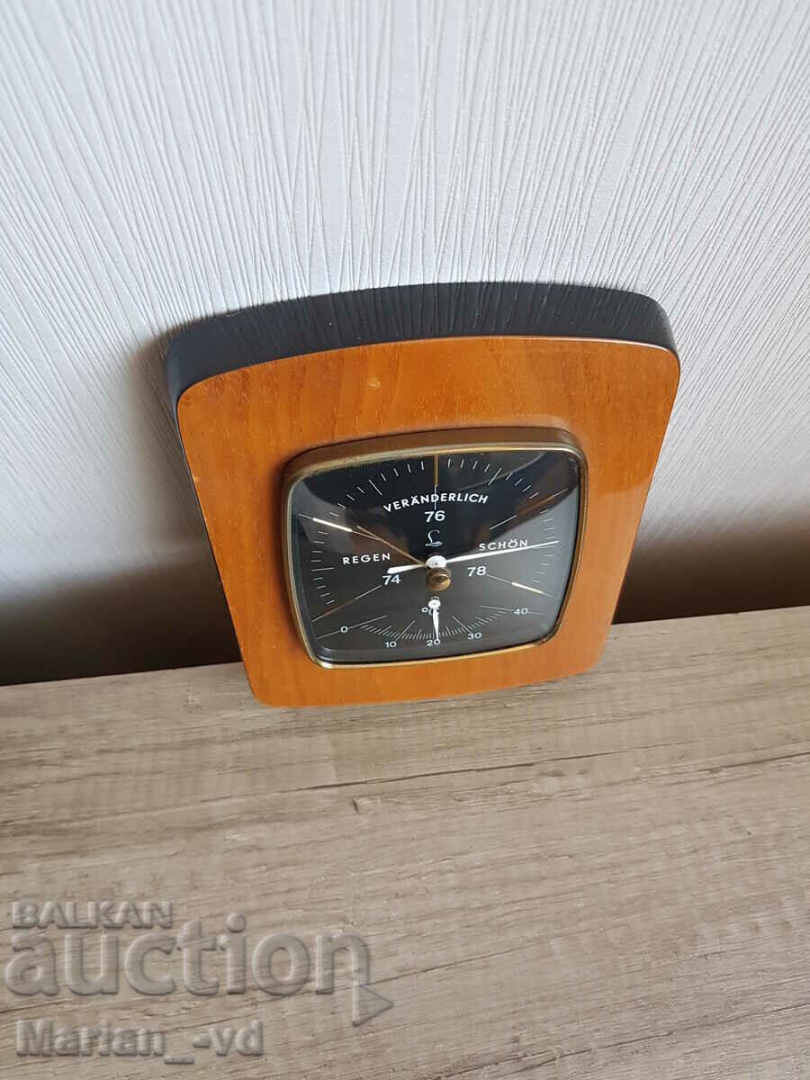 Delivery of Old German barometer Delivery of Old German barometer