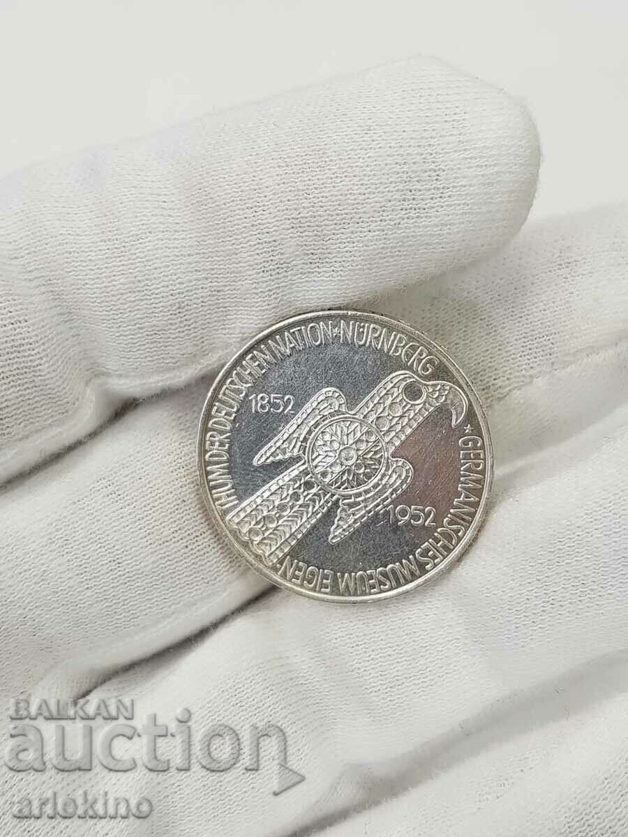 Livrarea Monedă germană de 5 mărci 1852-1952 D Jubilee foarte rar Livrarea Monedă germană de 5 mărci 1852-1952 D Jubilee foarte rar