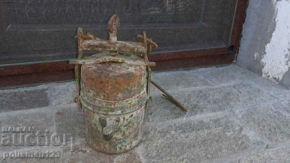 Δημοπρασία ΜΕΤΑΛΛΕΥΤΙΚΗ ΛΥΧΝΙΑ-3