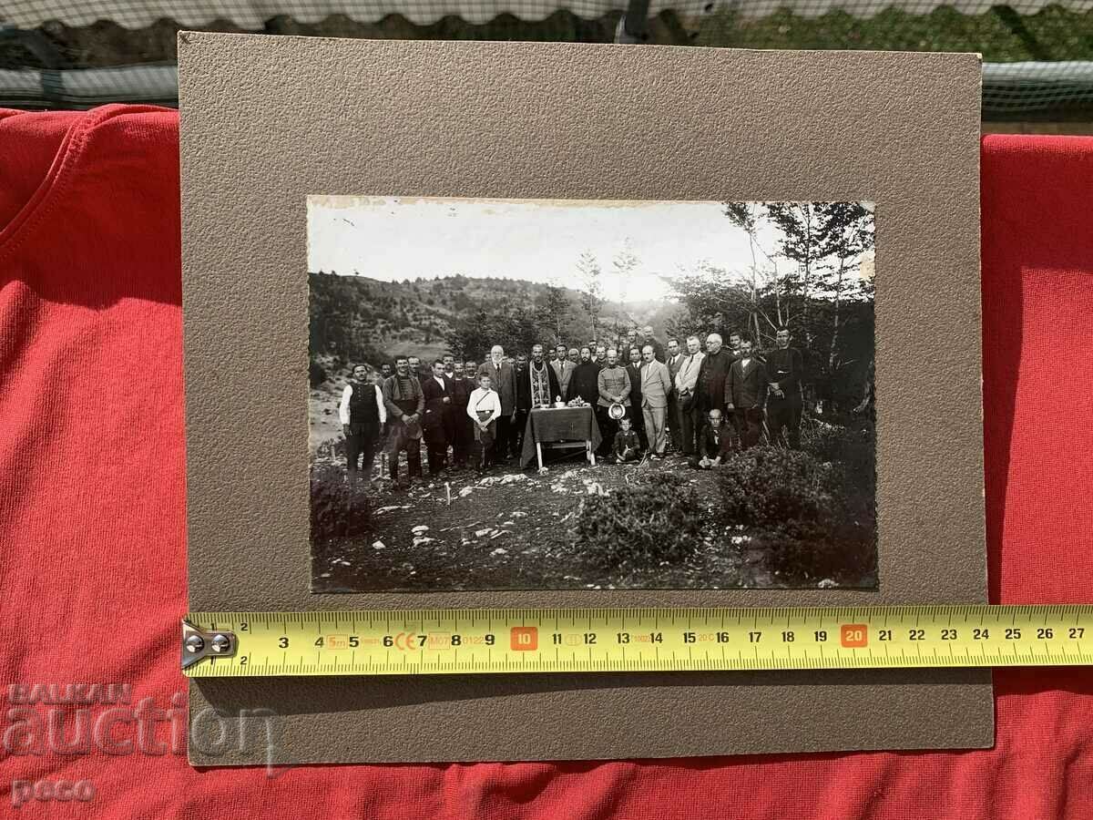 Δημοπρασία Ιερέας Πρώτο μνημείο 21ου συντάγματος Srednogorsk Δημοπρασία Ιερέας Πρώτο μνημείο 21ου συντάγματος Srednogorsk