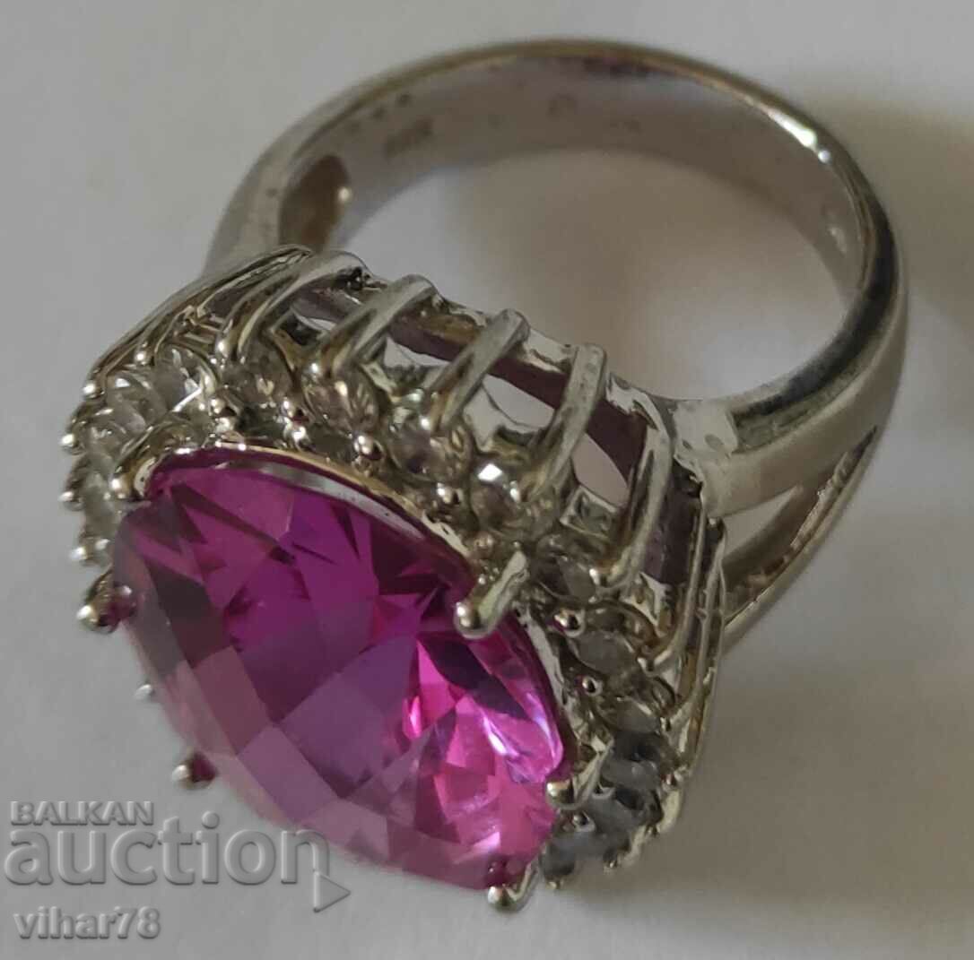 INEL DIN ARGINT CU SAFIR