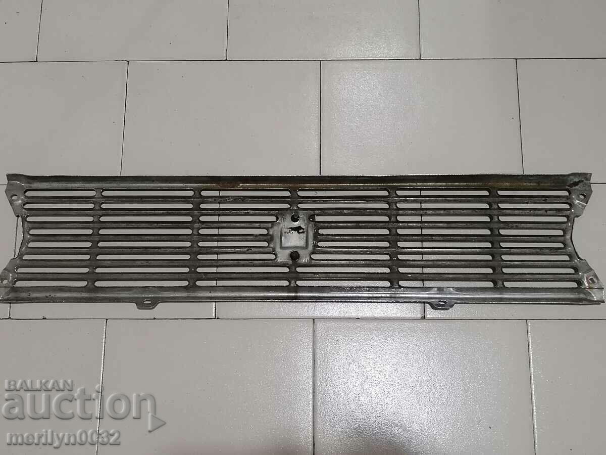 Metal mask with car emblem Moskvich USSR - 6